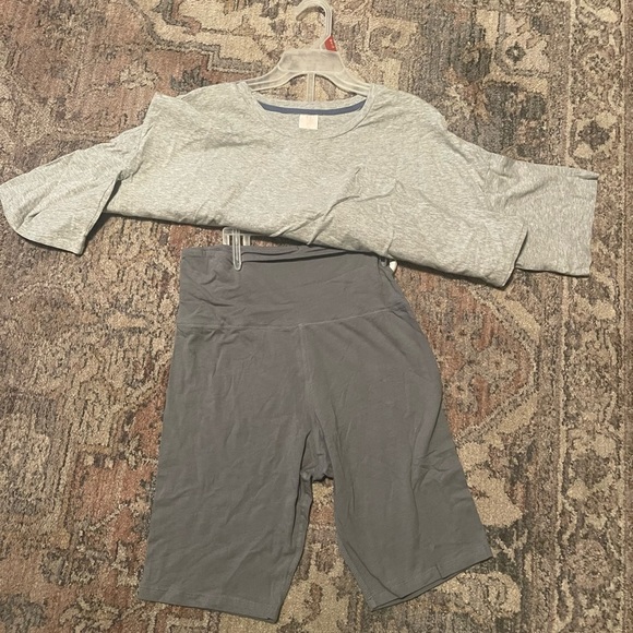 Good Vibes T-Shirt & short set size medium(8-10) - Picture 2 of 2